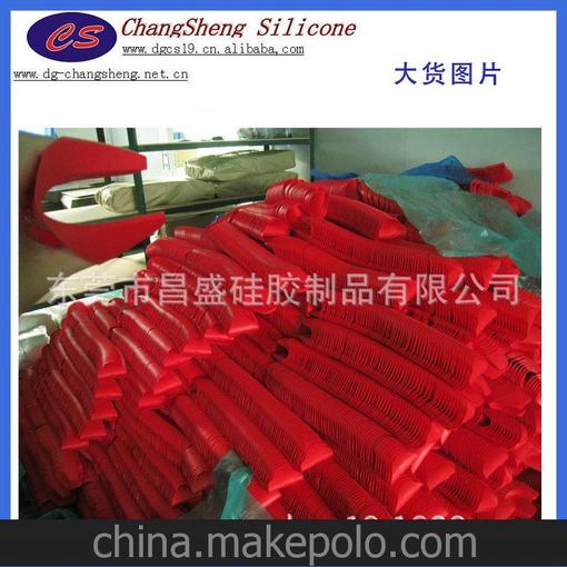 昌盛現(xiàn)模 供應(yīng)各類廚房用品 微波爐隔熱手套 硅膠隔熱夾圖片