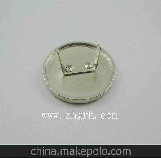 定做家具標牌，LOGO標識牌，手袋五金專業(yè)生產(chǎn)，箱包上的金屬標牌圖片