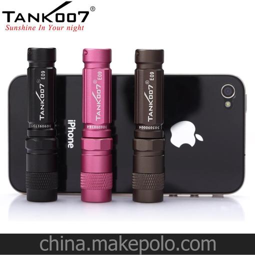 探客E09 迷你強(qiáng)光手電筒 LED小手電 帶鑰匙扣便攜電筒 分銷(xiāo)批發(fā)圖片