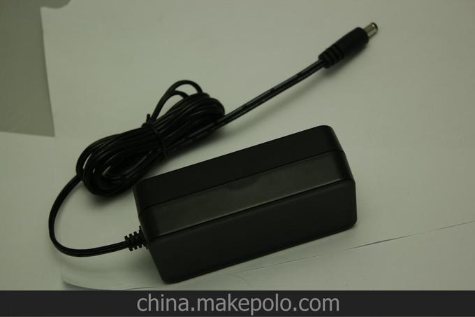 24V1.5A桌面式UL CE KC PSE SAA CCC認(rèn)證開(kāi)關(guān)電源適配器圖片
